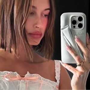 RHODE 16 pro max 💅🏼